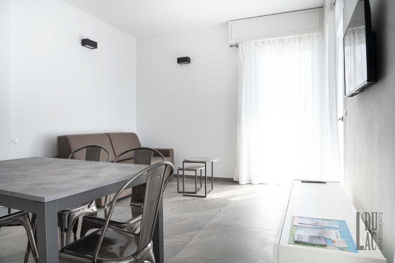 Du Aparments Apartment